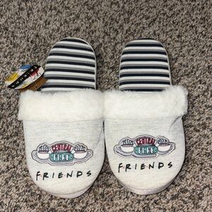 FRIENDS Slippers